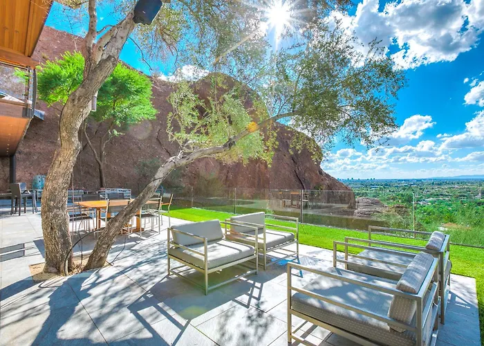 Luxury Camelback Mountain With Pool, Waterfall, Golf, Views Holiday home
