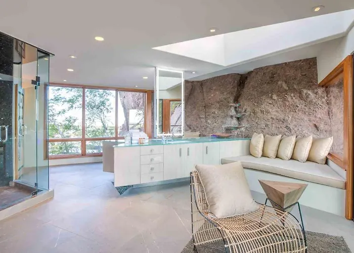 Luxury Camelback Mountain With Pool, Waterfall, Golf, Views