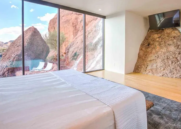 Holiday home Luxury Camelback Mountain With Pool, Waterfall, Golf, Views